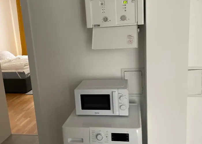 דירה 3 Bedroom Long-term With Free Parking וינה